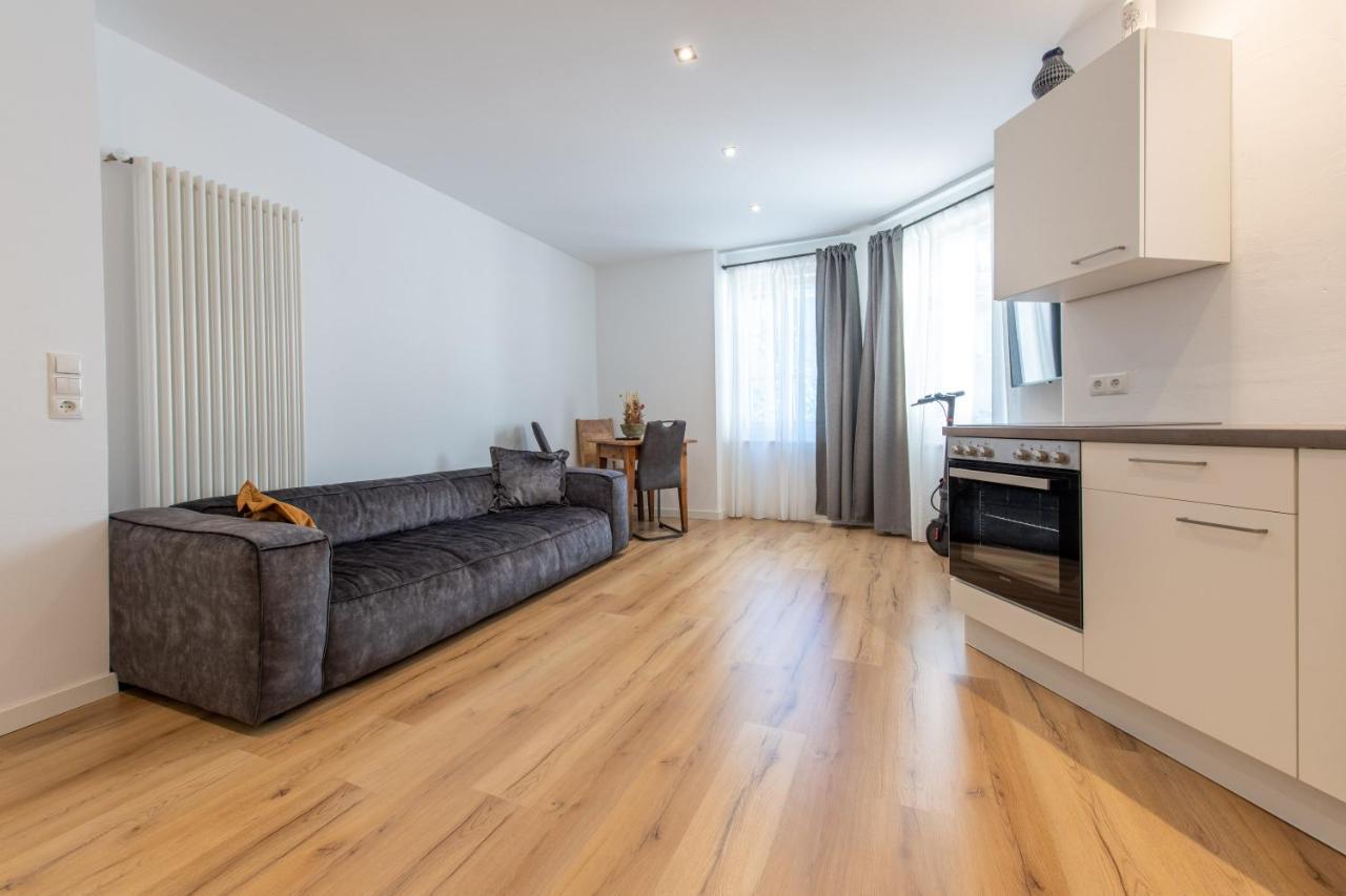 Heimat Living Like A Local Apartment Silandro Exterior photo