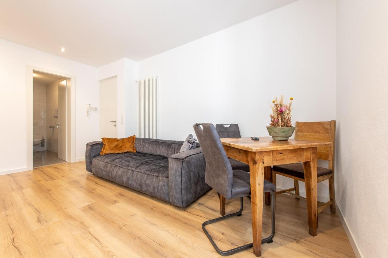 Heimat Living Like A Local Apartment Silandro Exterior photo